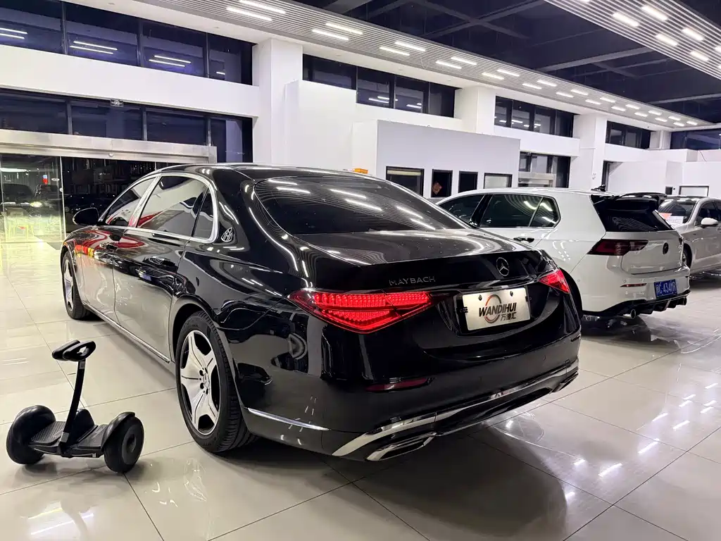 Mercedes-Benz S-Class — миниатюра 18