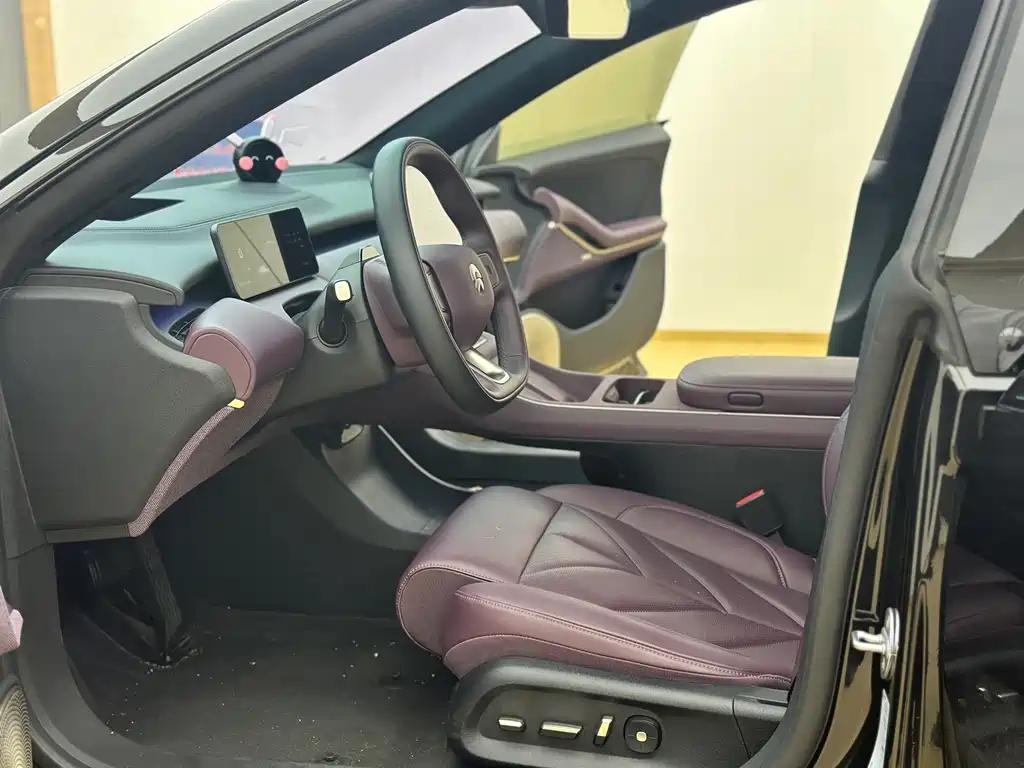 NIO ET5T — миниатюра 8