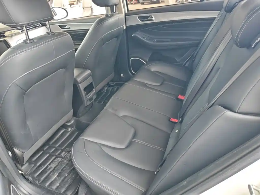 Chery Arrizo 5 — миниатюра 17