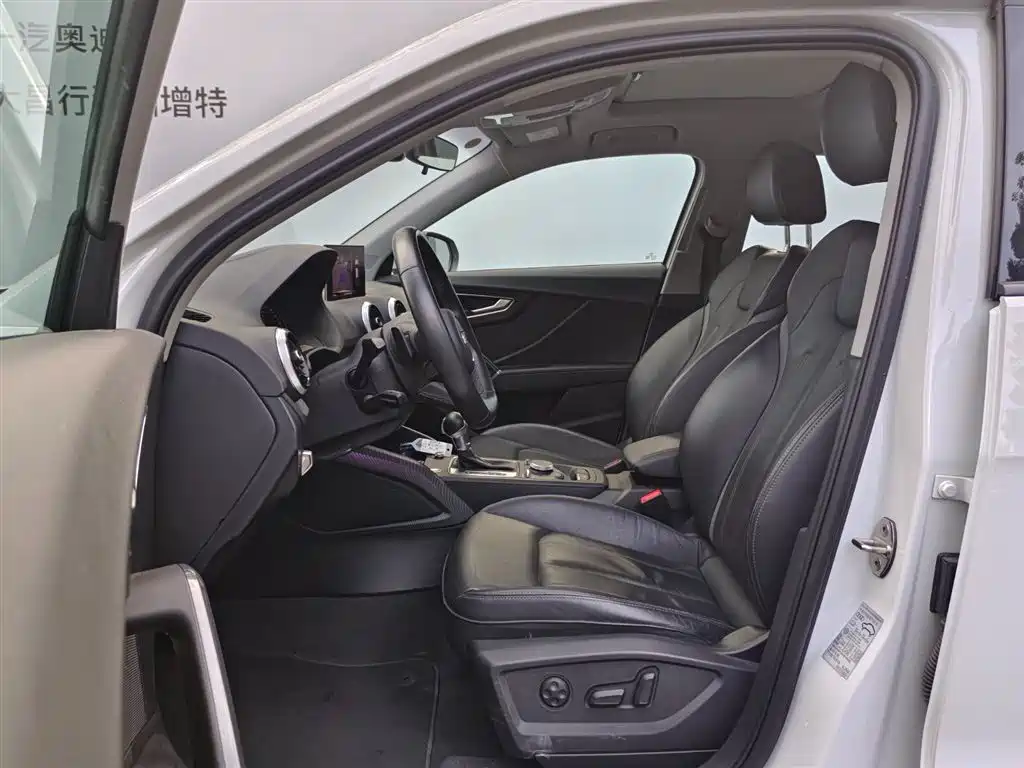 Audi Q2L — миниатюра 13