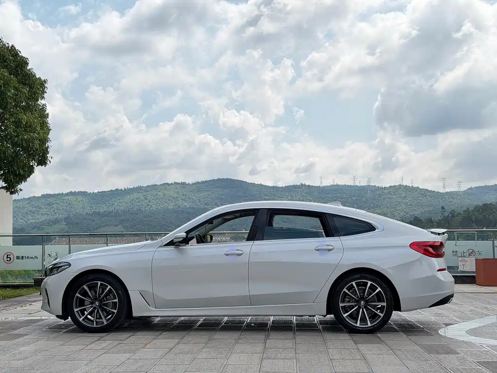 BMW 6 GT 2021 630i Luxury