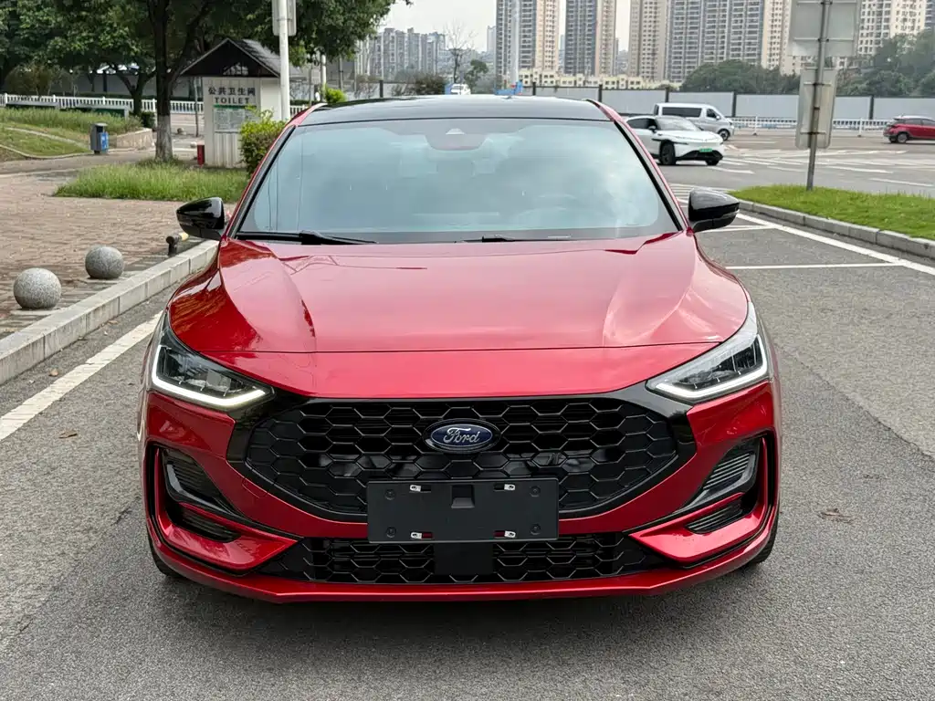 Ford Focus — миниатюра 2