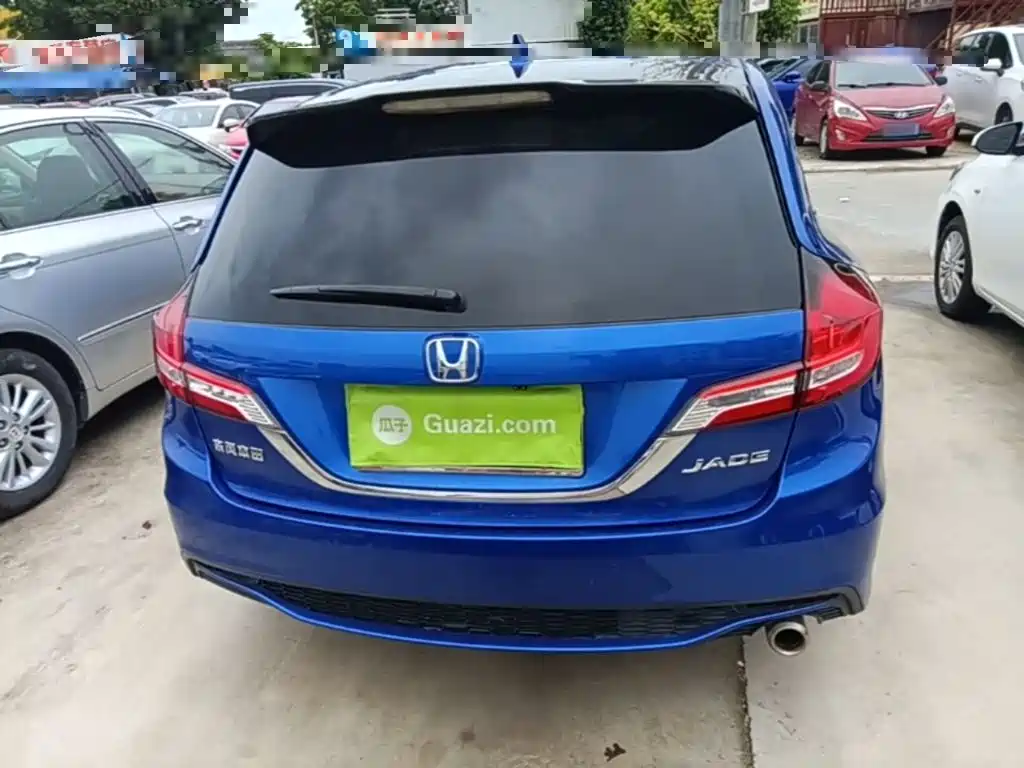 Honda Jade 2017 1.8L AT Comfort 5 мест