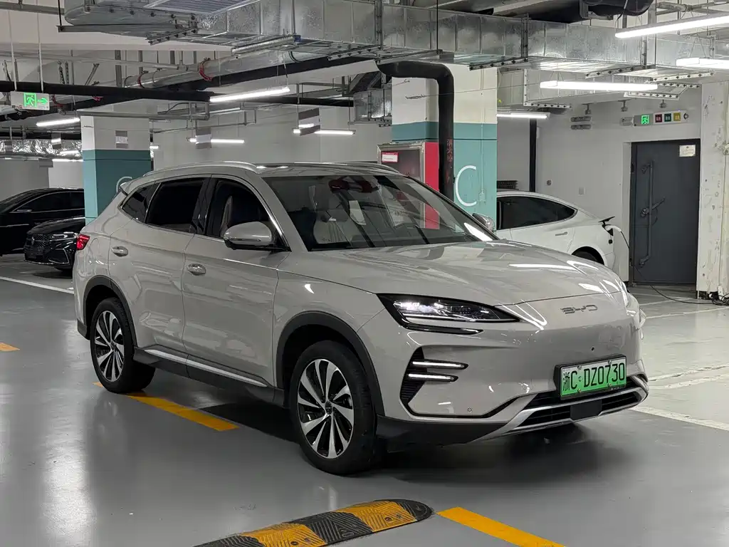 BYD PLUS New Energy — миниатюра 3