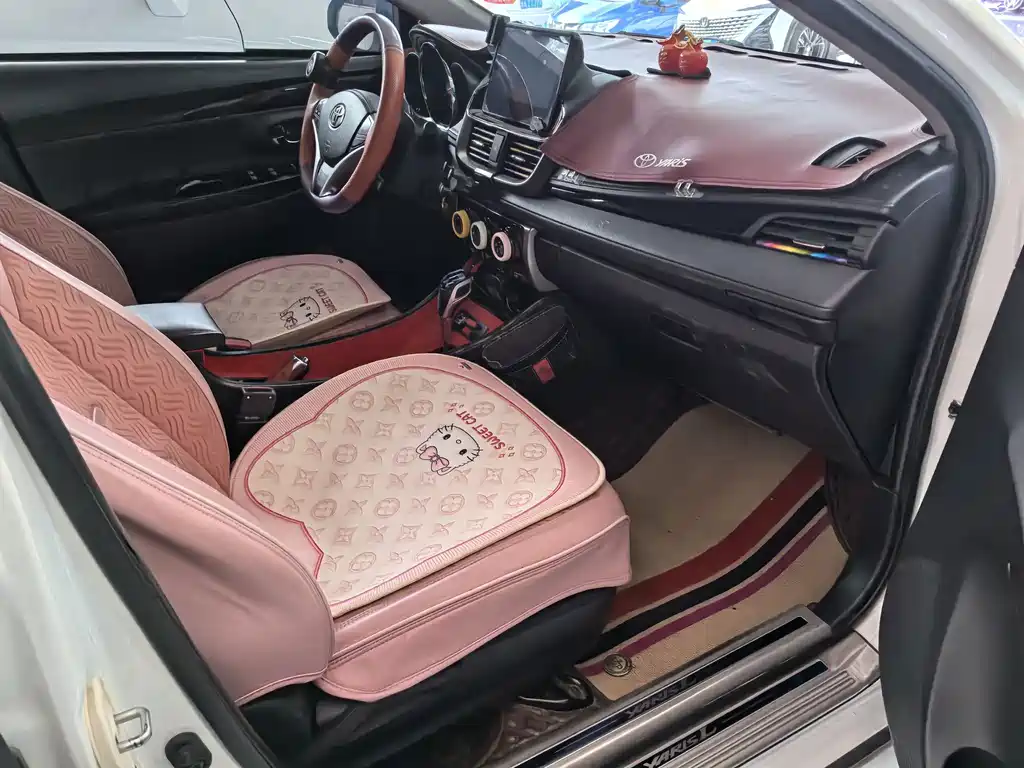 Toyota Yaris L — миниатюра 12