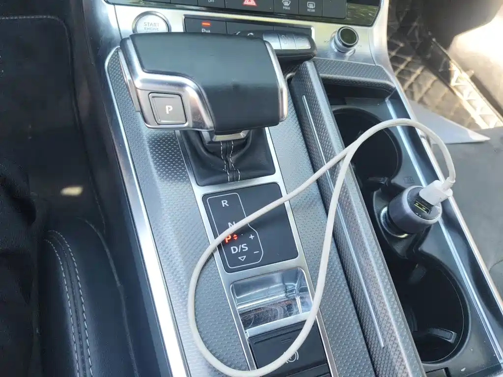 Audi A6L — миниатюра 15