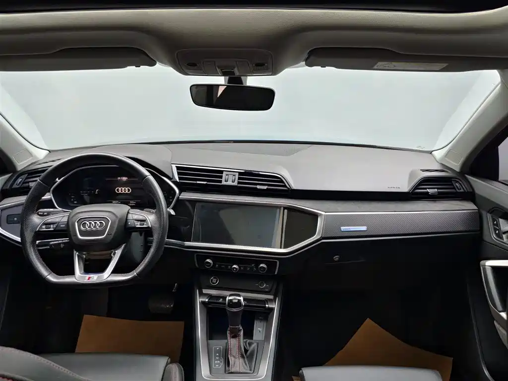 Audi Q3 Sportback — миниатюра 7