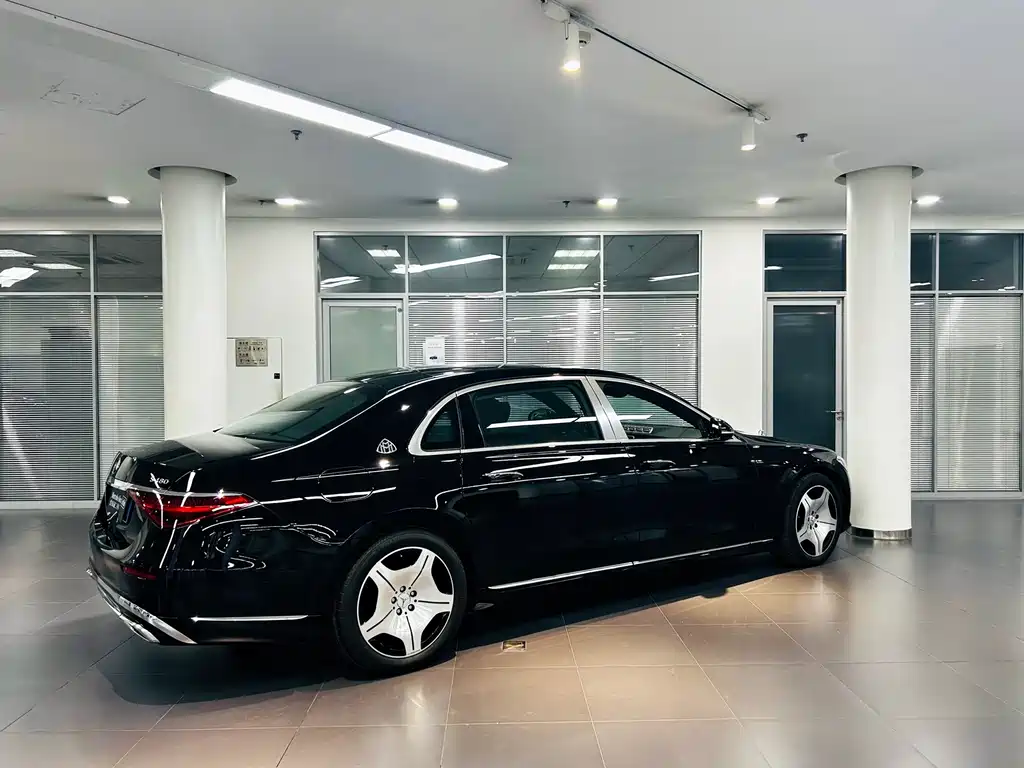 Mercedes-Benz S-Class — миниатюра 4