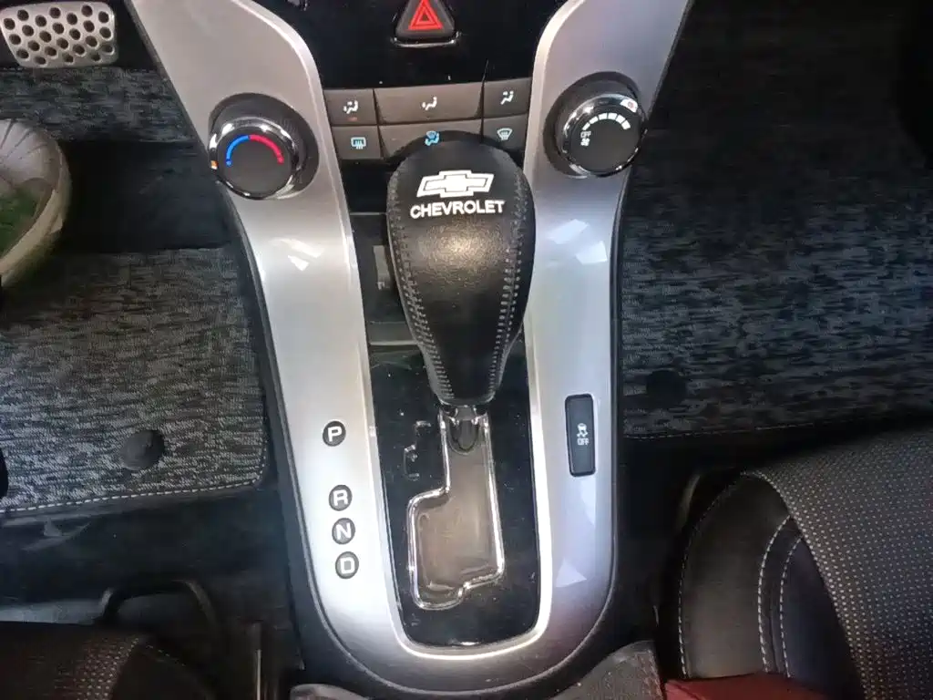 Chevrolet Cruze — миниатюра 15