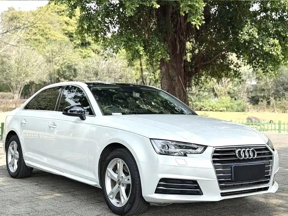 Audi A4L 2017 40 TFSI