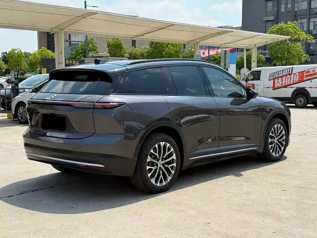 NIO ES6 — миниатюра 14