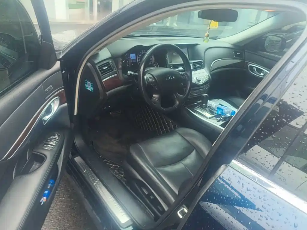 Infiniti Q70 — миниатюра 21