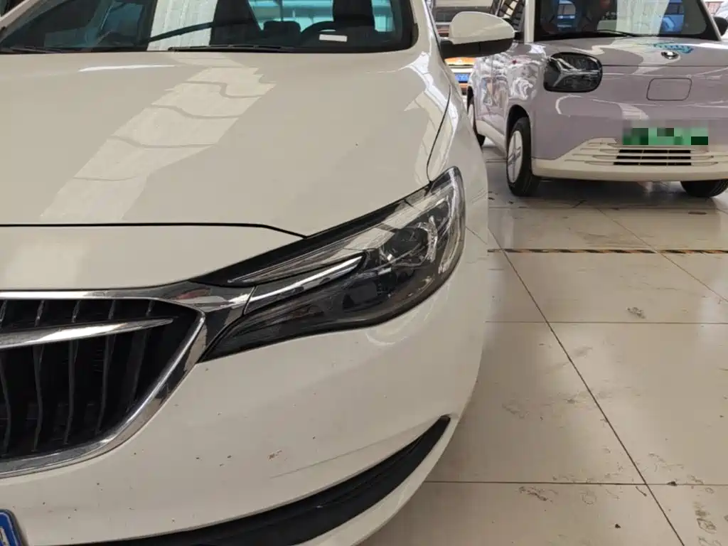 Buick Excelle — миниатюра 24