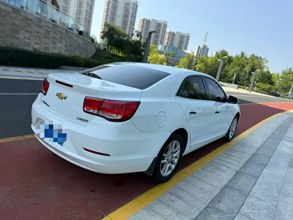 Chevrolet Malibu — миниатюра 4