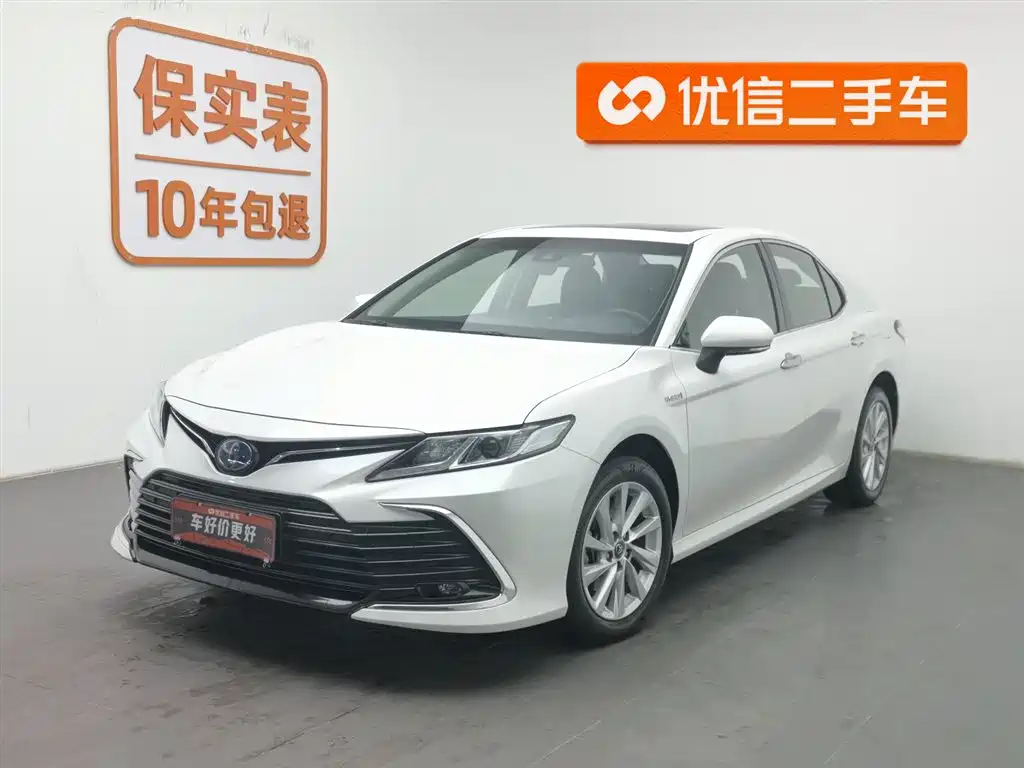 Toyota Camry 2022