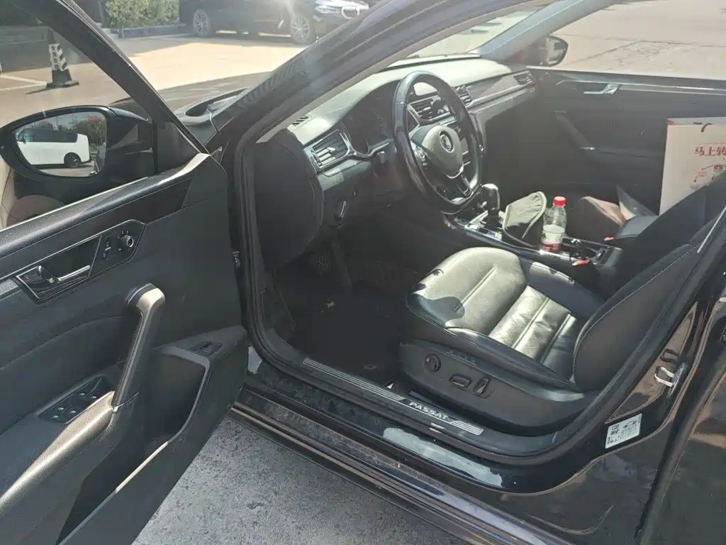 Volkswagen Passat — миниатюра 14