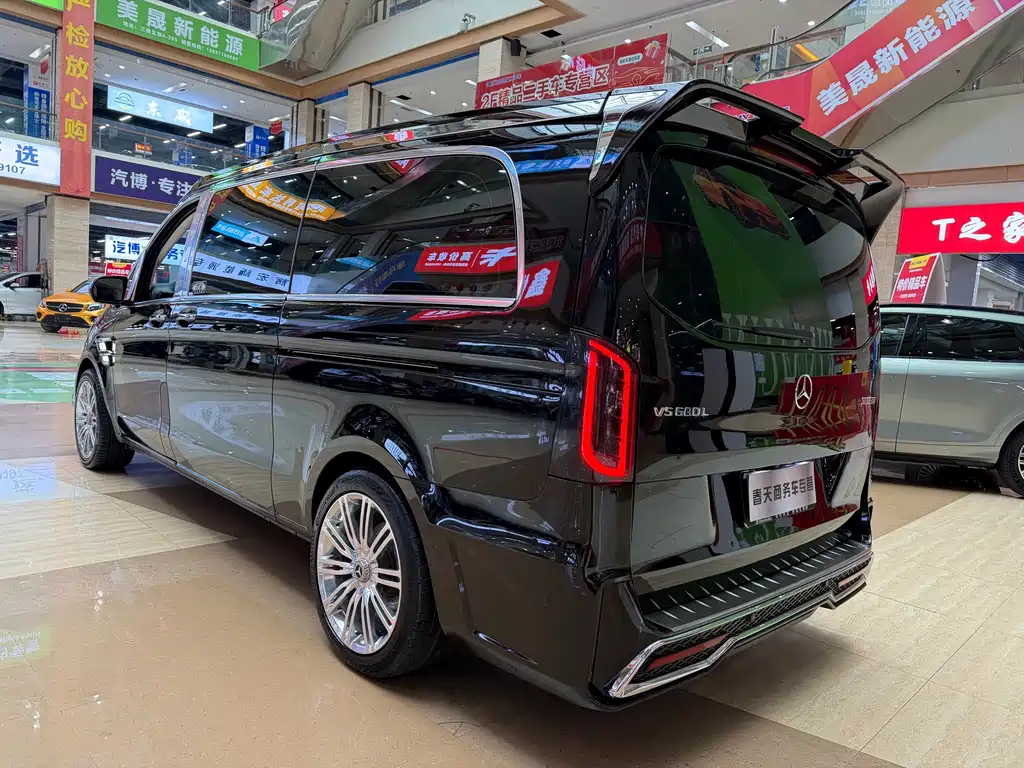 Mercedes-Benz Vito — миниатюра 6