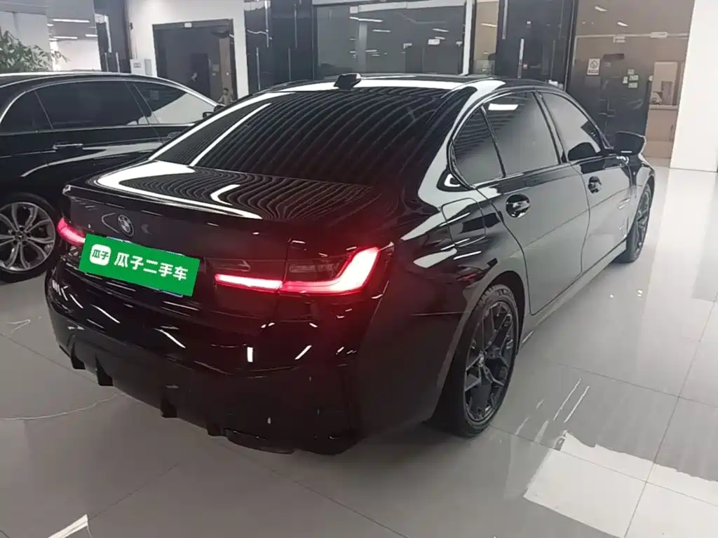 BMW 3 Series — миниатюра 7