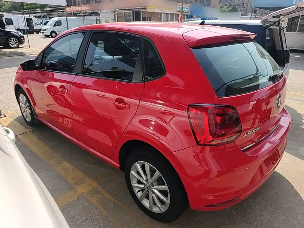 Volkswagen Polo — миниатюра 5