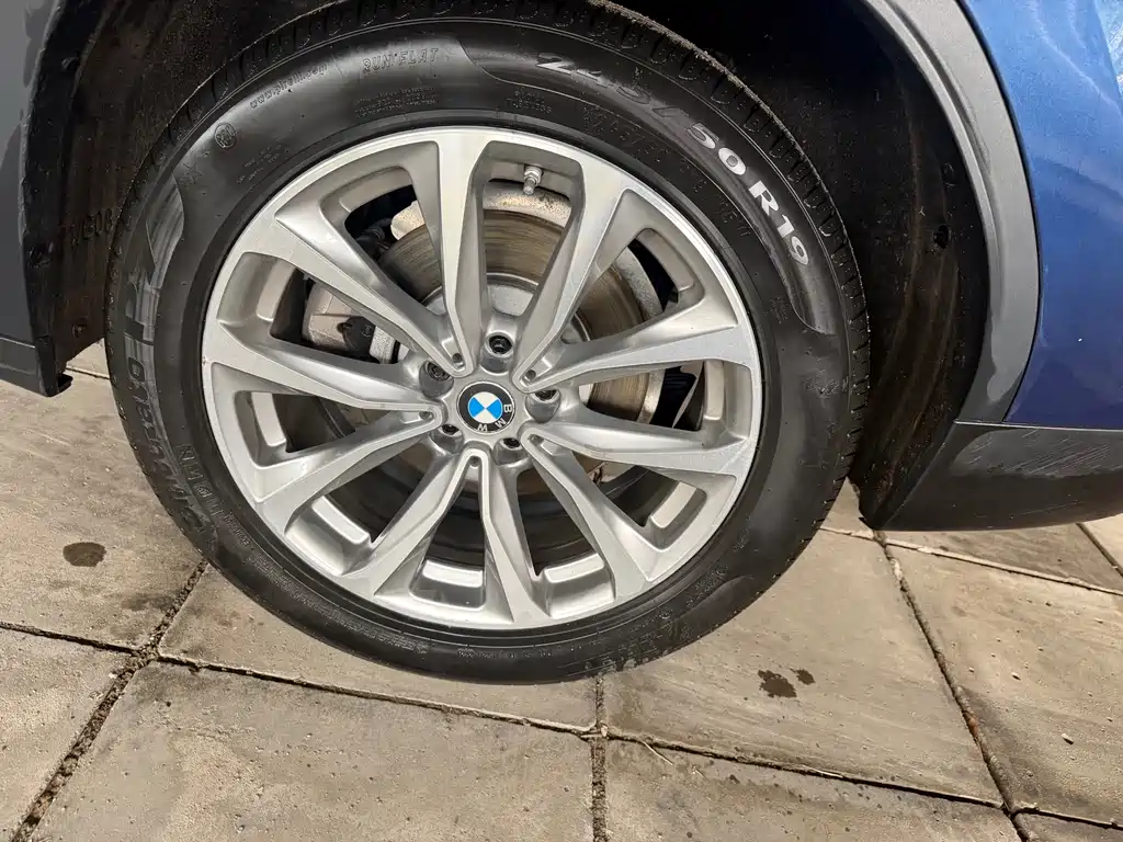 BMW X3 — миниатюра 12