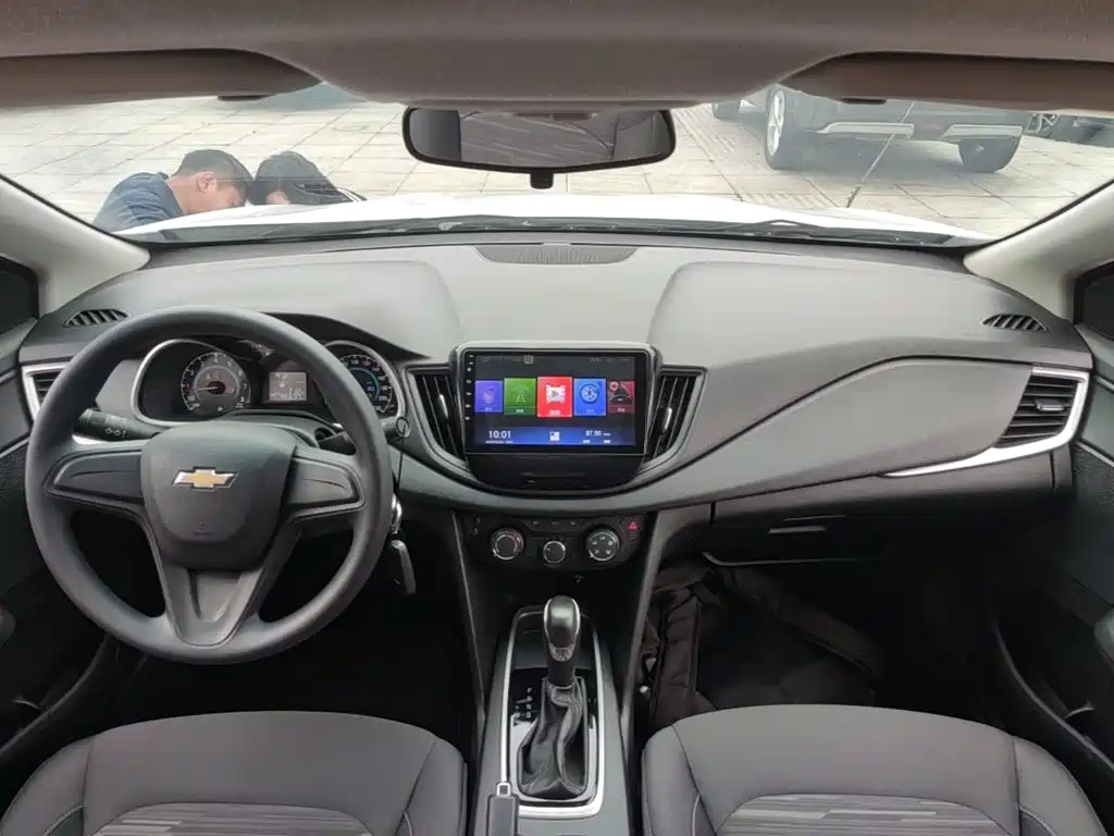 Chevrolet Cavalier — миниатюра 10