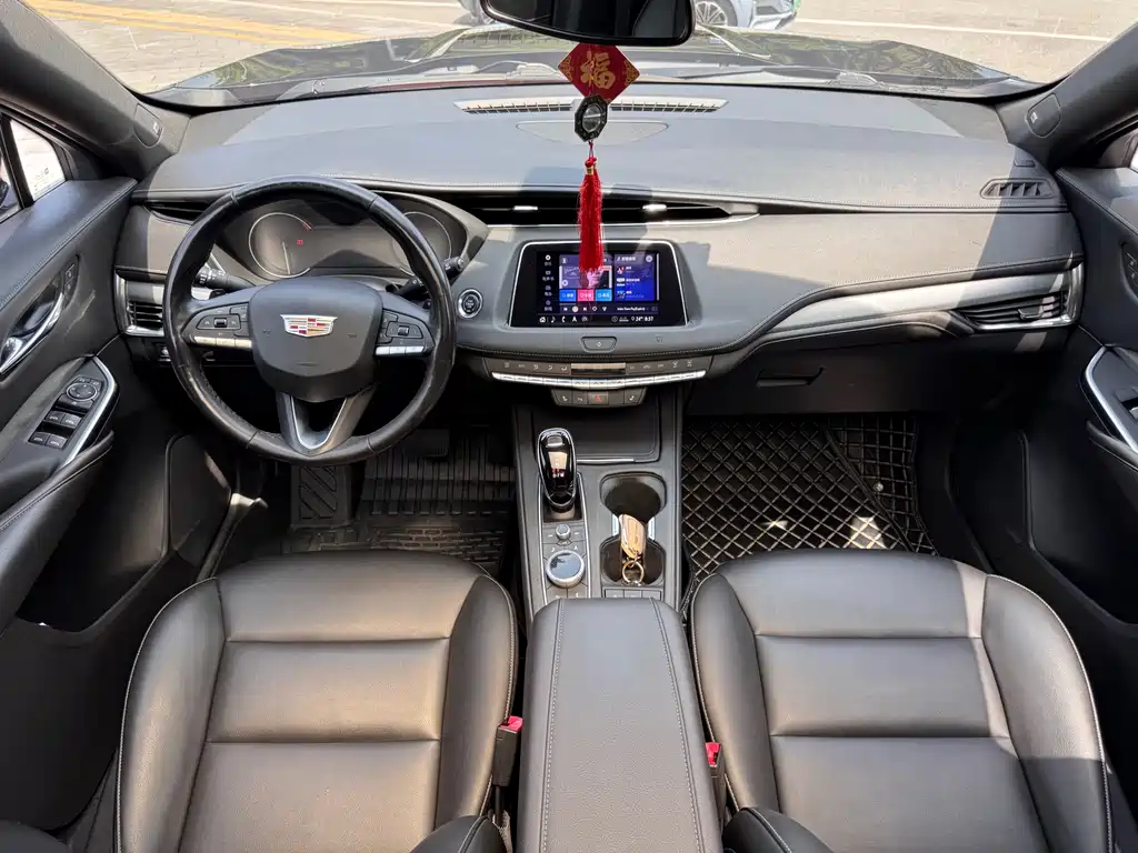 Cadillac XT4 Facelift 28T 2WD Leading Type, фото 9