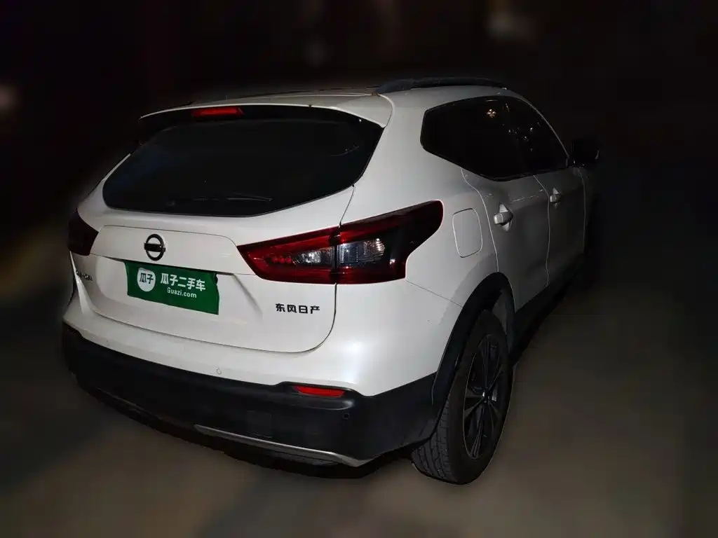 Nissan Qashqai — миниатюра 4