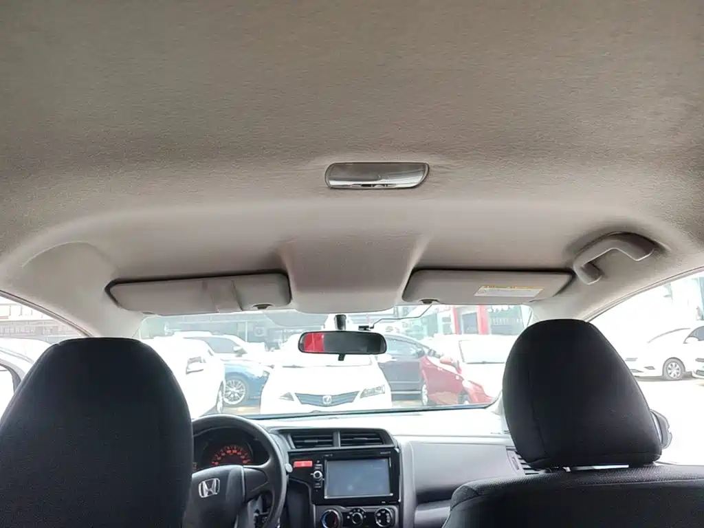 Honda Fit — миниатюра 18