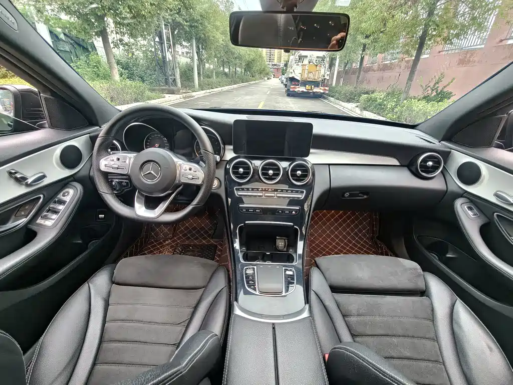 Mercedes-Benz C-Class — миниатюра 9
