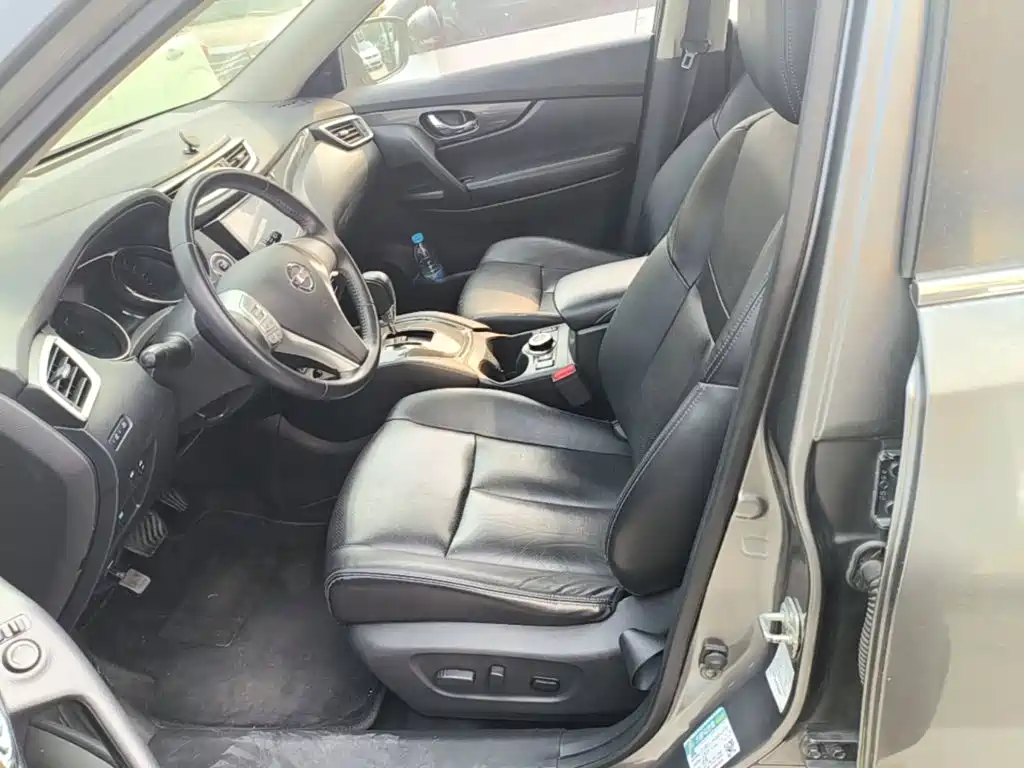 Nissan X-Trail — миниатюра 15