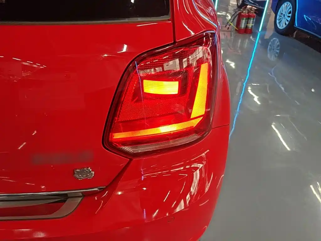 Volkswagen Polo — миниатюра 8