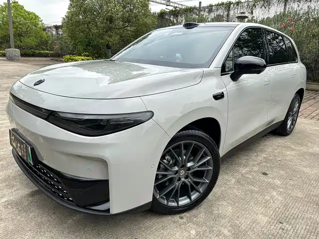 2025 Leapmotor C10
