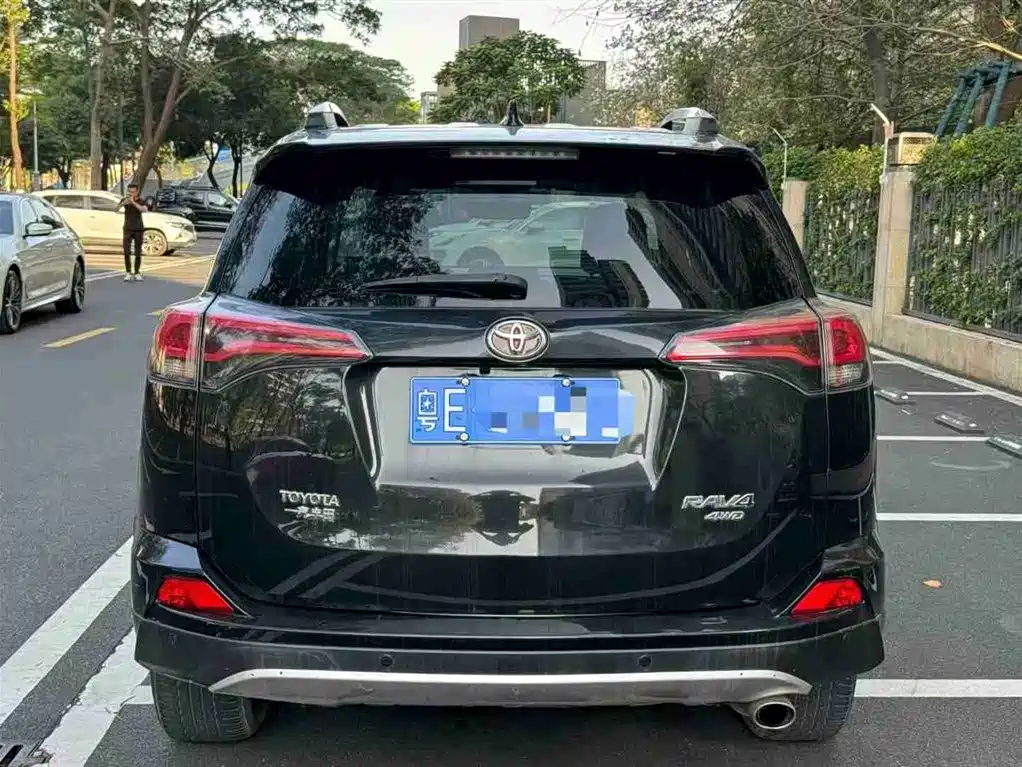TOYOTA RAV4 RONGFANG