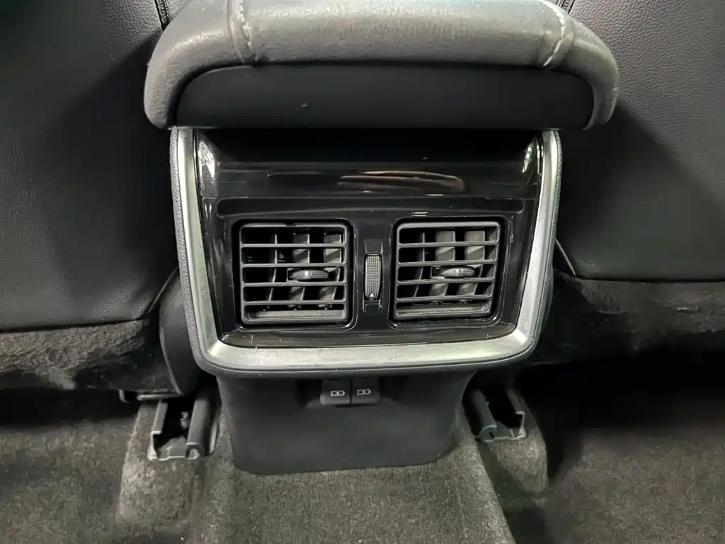 Toyota Venza — миниатюра 20