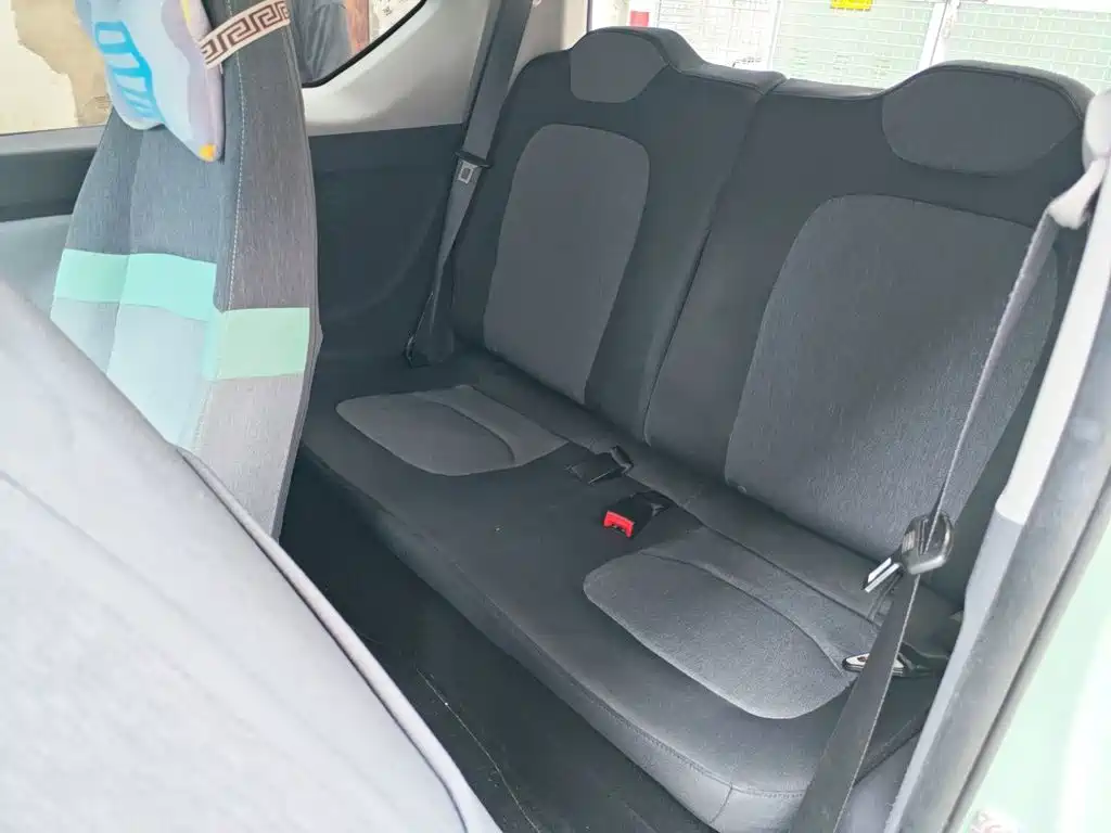 Wuling MINIEV — миниатюра 13