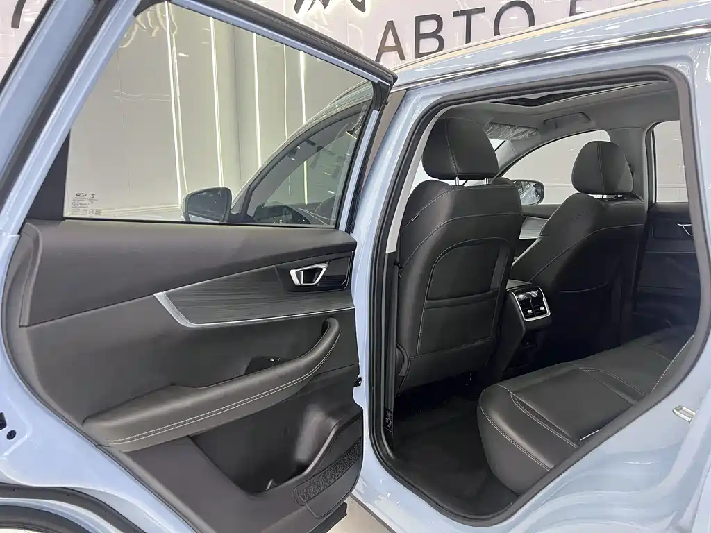 Chery 7 PLUS 2022 1.5T CVT Luxury +