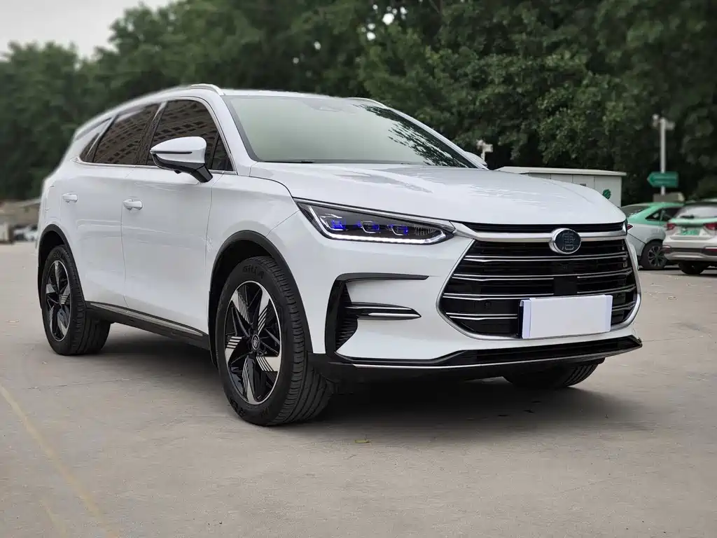 BYD Tang 2023 DM-i Champion 112KM Premium
