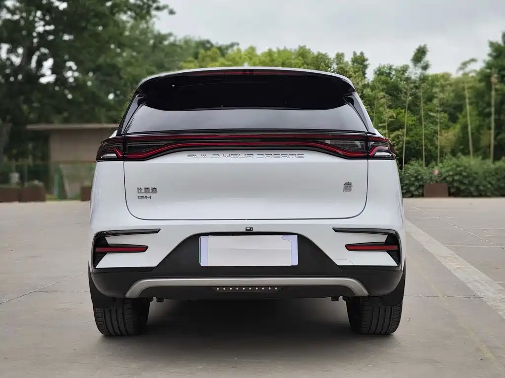 BYD Tang 2023 DM-i Champion 112KM Premium