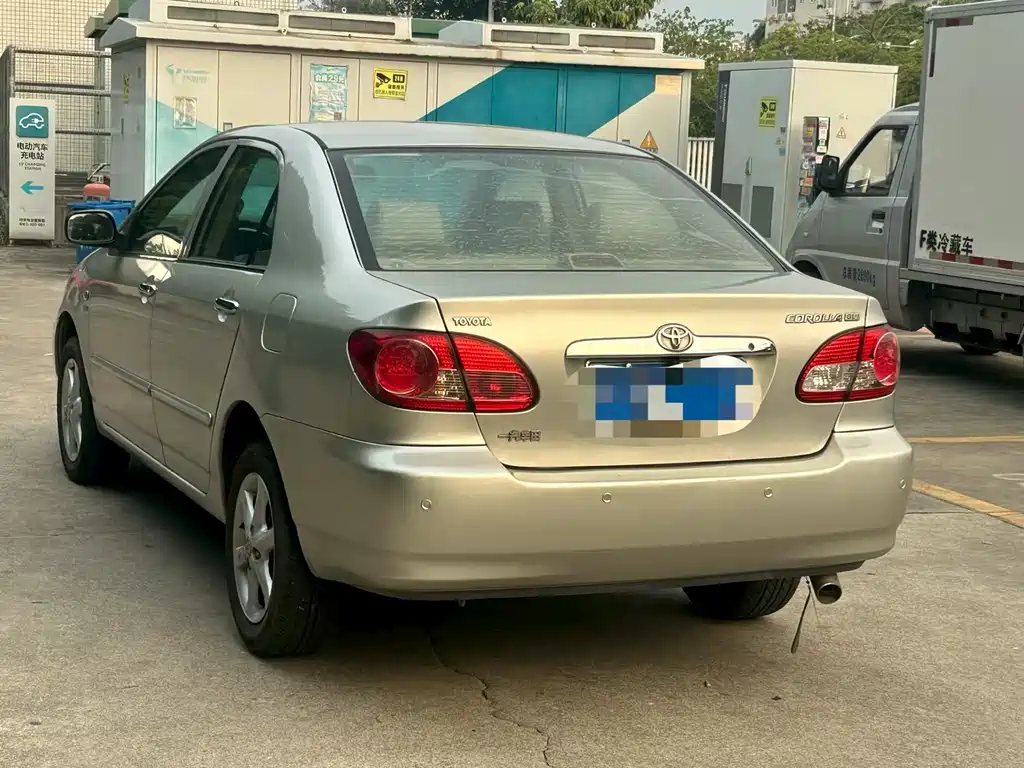 Toyota Corolla — миниатюра 4