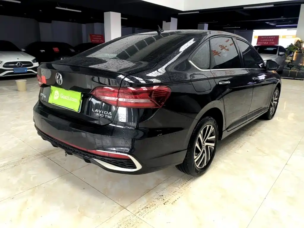 Volkswagen Lavida — миниатюра 7