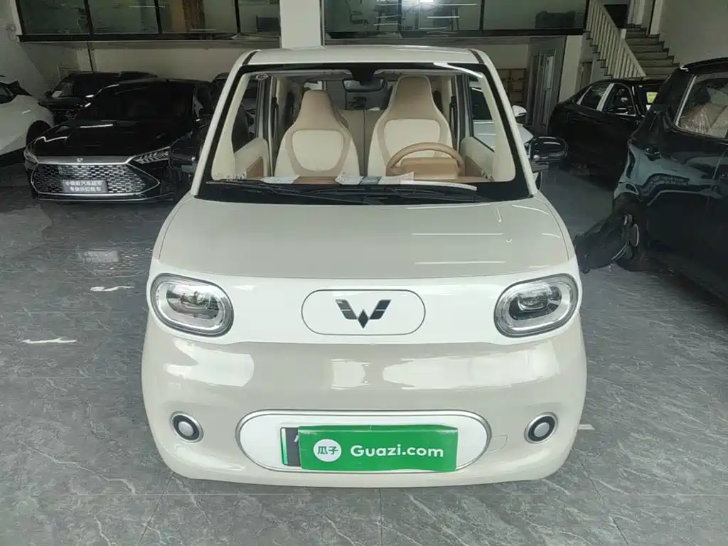 Wuling MINIEV — миниатюра 3