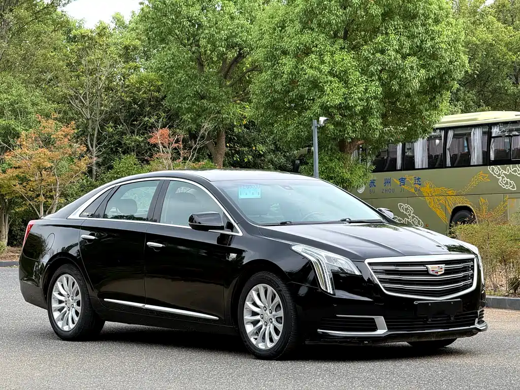 Cadillac XTS — миниатюра 3