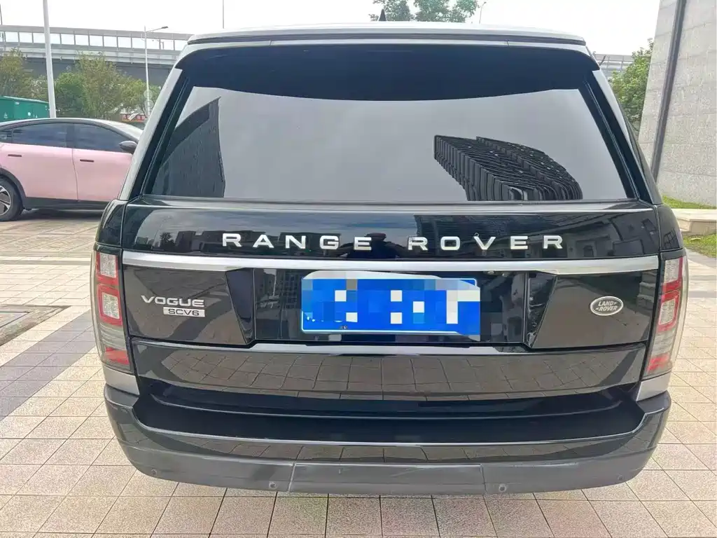 Land Rover Range Rover — миниатюра 9