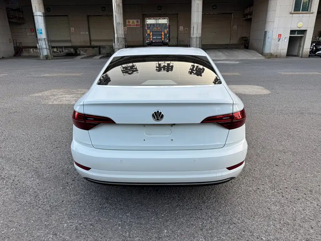Volkswagen Sagitar — миниатюра 8