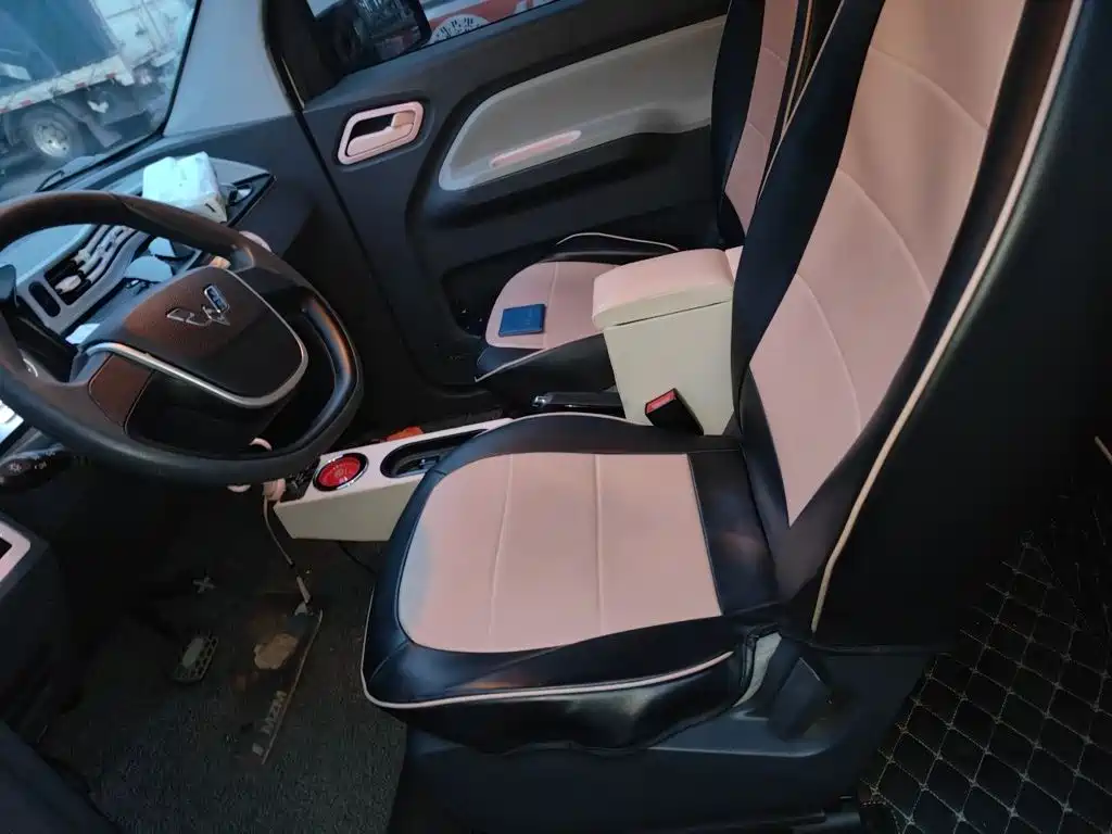 Wuling MINIEV — миниатюра 12