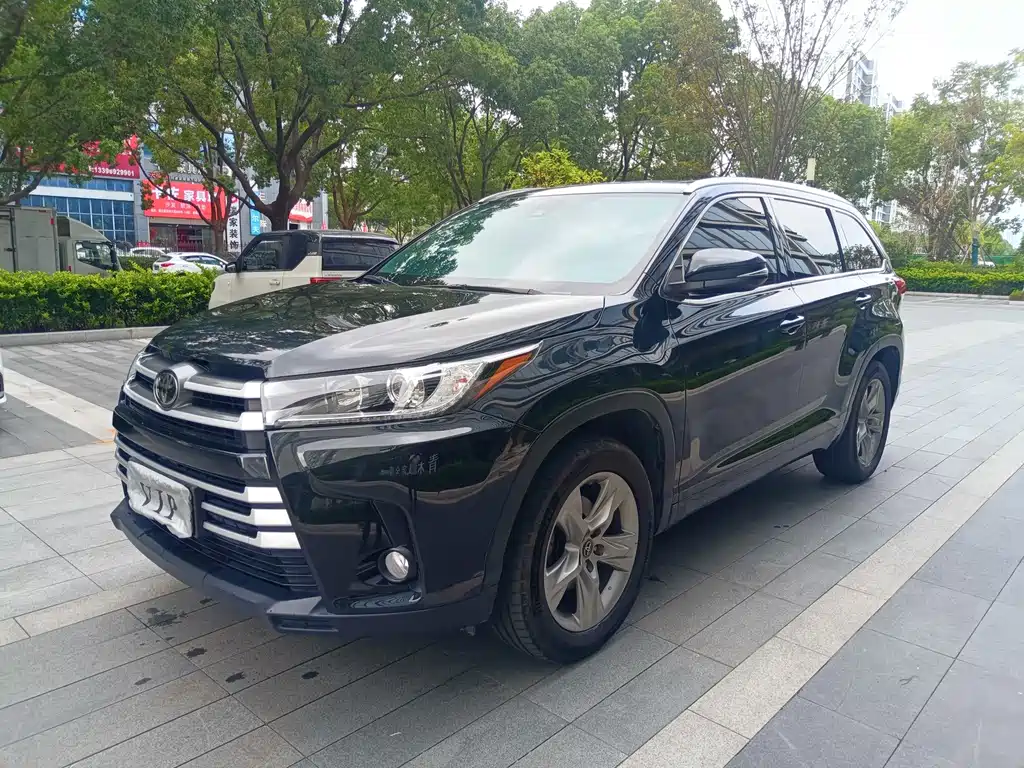 Toyota Highlander — миниатюра 3