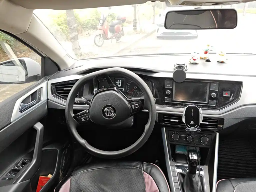 Volkswagen Polo — миниатюра 11