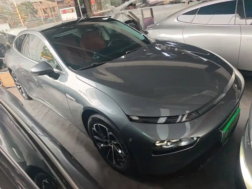 XPeng P7 — миниатюра 4