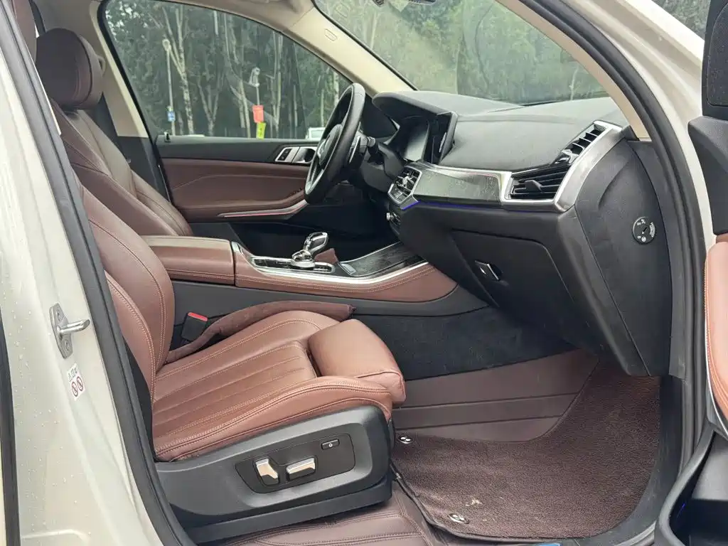 BMW X5 (Import) — миниатюра 20