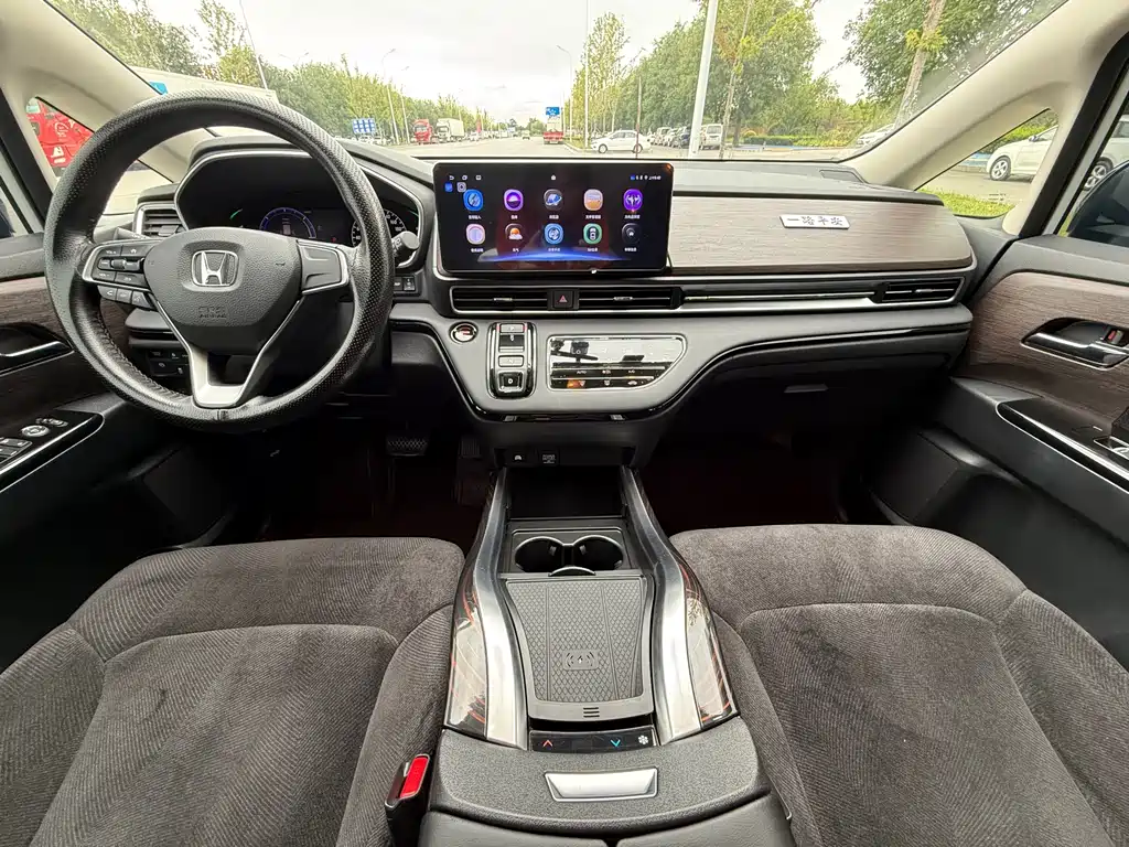 Honda Odyssey 2024 2.0L e:HEV Enjoy